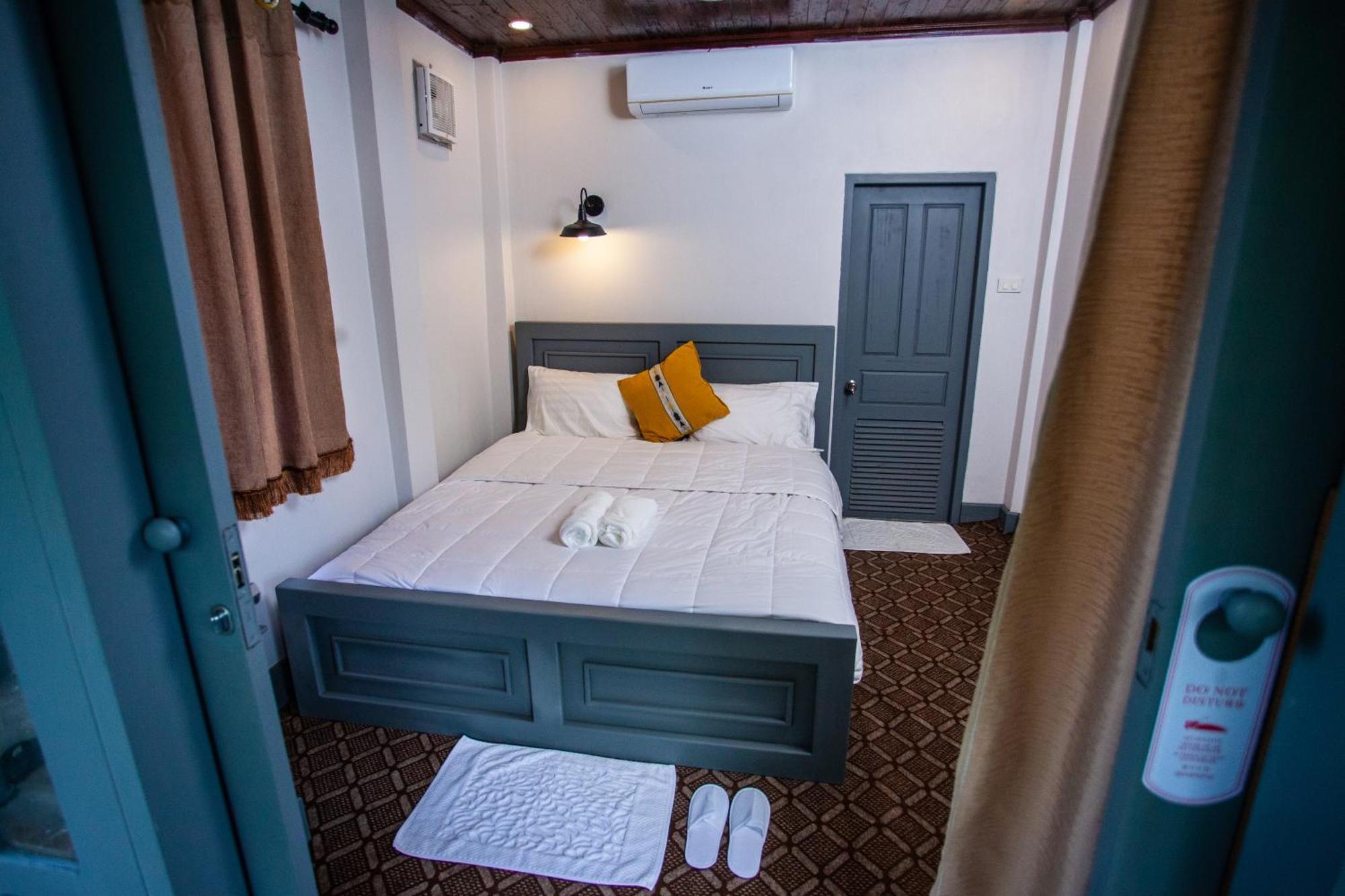 Dokchampa River View Villa Nong Khiaw Exterior photo